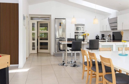 Grena Strand House | 5 star holiday home in Grenaa