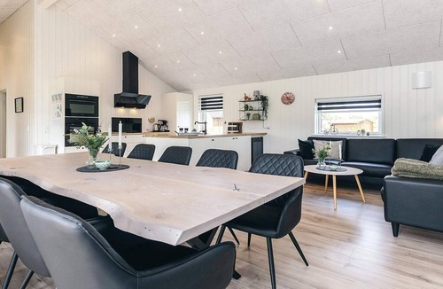 Haslevgarde House | 5 star holiday home in Hadsund