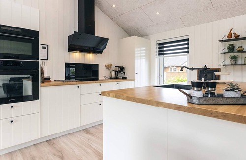 Haslevgarde House | 5 star holiday home in Hadsund