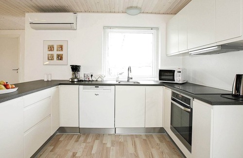 Vrist Strand House | 5 star holiday home in Harboøre
