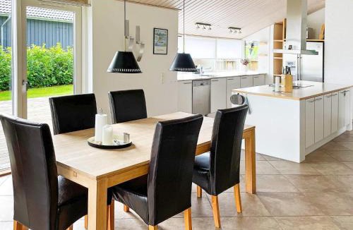 Hadsund House | 5 star holiday home in Hadsund