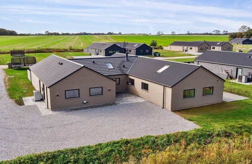 Hasmark Strand House | 5 star holiday home in Otterup