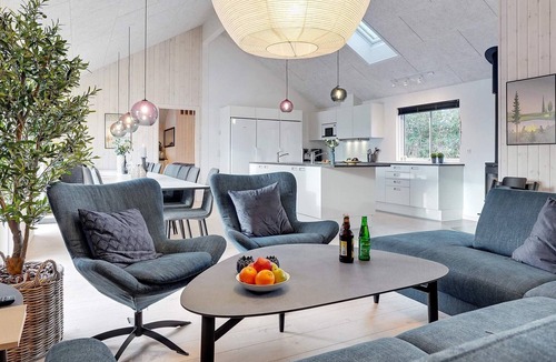 Mommark Strand House | 5 star holiday home in Sydals