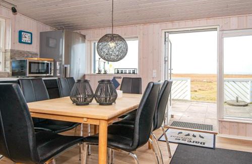 Øer Strand House | 5 star holiday home in Ebeltoft