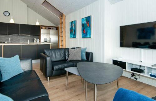 Egsmark Strand House | 5 star holiday home in Ebeltoft