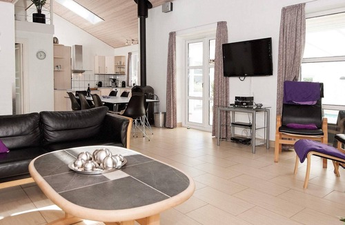 Lystrup House | 5 star holiday home in Egå