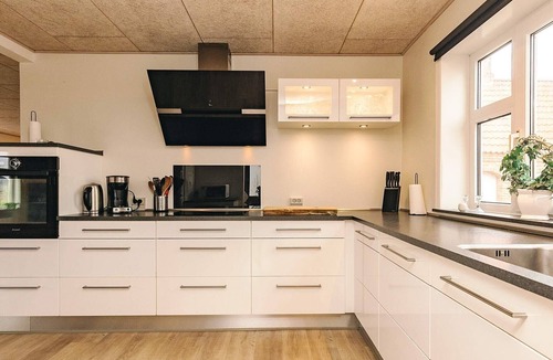 Fur House | 5 star holiday home in Fur