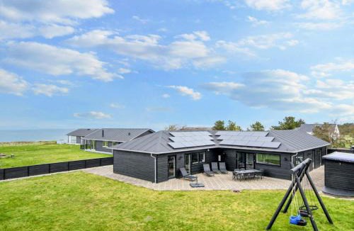 Fjellerup Strand House | 5 star holiday home in Glesborg-By Traum