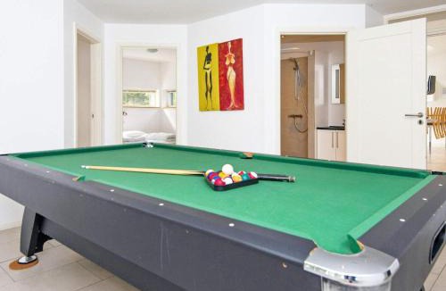 Grena Strand House | 5 star holiday home in Grenaa
