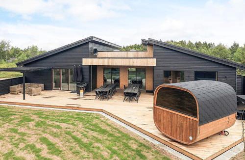 Sundstrup House | 5 star holiday home in Højslev