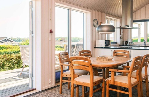 Hejlsminde House | 5 star holiday home in Hejls