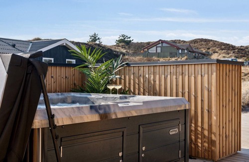 Henne Strand House | 5 star holiday home in Henne Beach