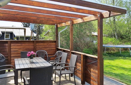 Hou House | 5 star holiday home in Hals