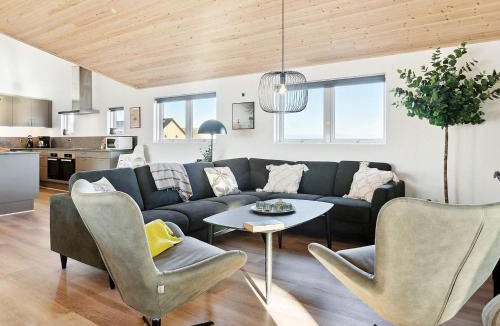 Vrist Strand House | 5 star holiday home in Harboøre