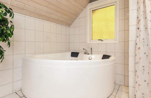 Lihme House | 5 star holiday home in Spøttrup