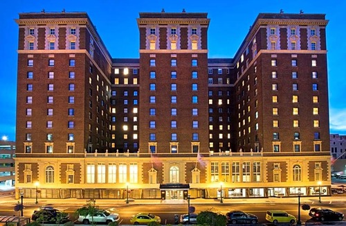 Downtown Syracuse Hotel | 5-Star Hotel ∙ Marriott Syracuse Downtown