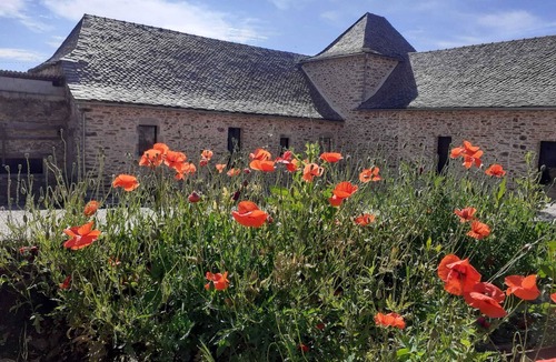 Rignac House | 5-star house with indoor pool & spa