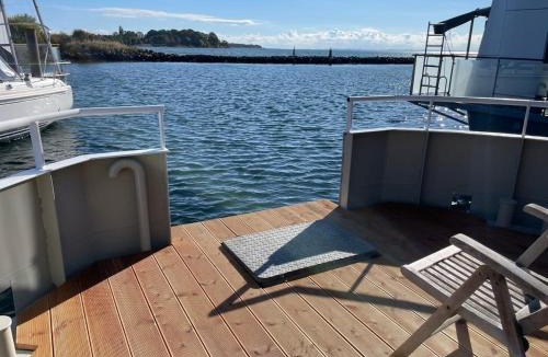 Nykobing Sjaelland Villa | 5-star houseboat of 125 m2 with its own bathing jetty