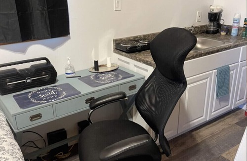 Azle Apartment | 5 star Luxury tiny house, peaceful, POOL with covered deck! kayaks, 1 gig WiFi!