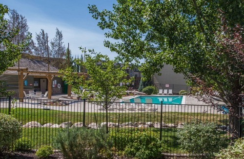 Eden House | 5 Star Luxury Townhome | 5 Bed, 4.5 Bath