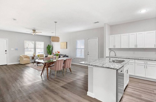 South Dallas - Fair Park House | 5 Star Modern home Minutes 2 Downtown Dallas