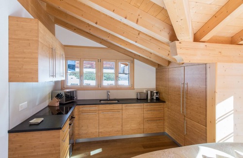 Wengen Apartment | 5 Star Penthouse Apartment in Chalet Aberot !
