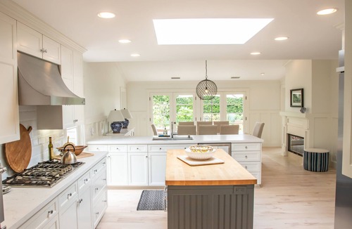 Western Malibu House | 5 STAR- Private 4 Bdr/Luxe Beachside Escape-One Block to Zuma and Trancas