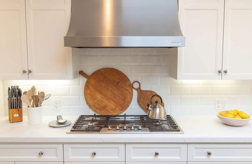 Western Malibu House | 5 STAR- Private 4 Bdr/Luxe Beachside Escape-One Block to Zuma and Trancas