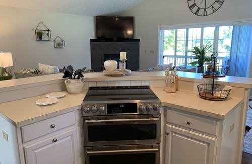 Apple Valley House | 5 STAR! Ranch on Fairway 3 at Apple Valley!