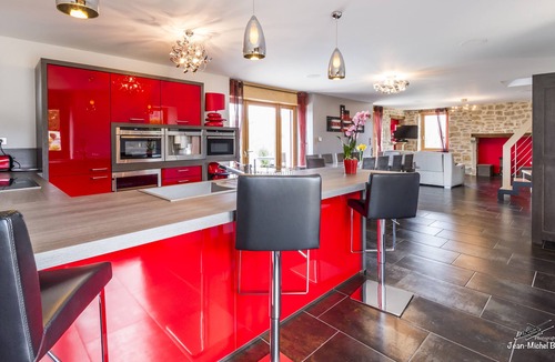 Sainte-Eulalie-d'Olt Villa | 5-star villa with pool and panoramic view Gîte Exception Aveyron Occitanie