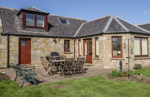 Elgin Cottage | 5 Williamston Steading, HOPEMAN