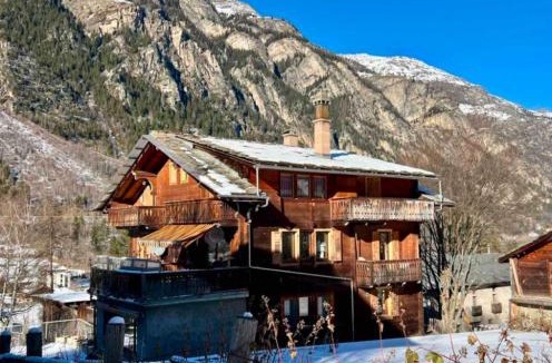 St. Niklaus Apartment | 5 Zimmer-Wohnung mit Garage und Sauna