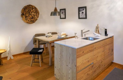 Celerina-Schlarigna Apartment | 50 m² Apartment ∙ 1 bedroom ∙ 2 guests