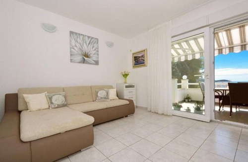 Rogoznica Apartment | 50 m² Apartment ∙ 1 bedroom ∙ 4 guests