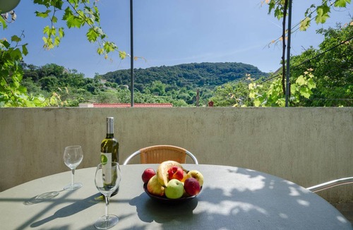 Rab Town Apartment | 50 m² Apartment ∙ 2 bedrooms ∙ 4 guests