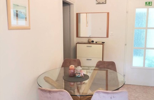 Rab Town Apartment | 50 m² Apartment ∙ 2 bedrooms ∙ 4 guests