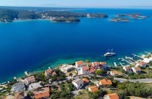 Rab Town Apartment | 50 m² Apartment ∙ 1 bedroom ∙ 4 guests