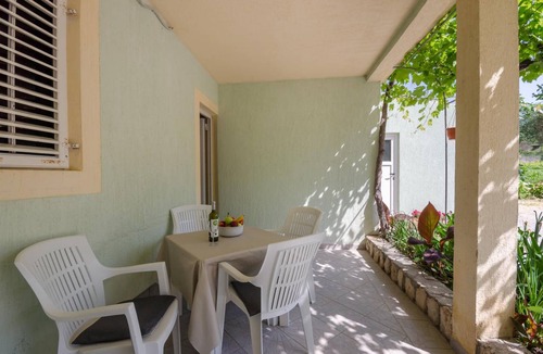 Rab Town Apartment | 50 m² Apartment ∙ 1 bedroom ∙ 4 guests