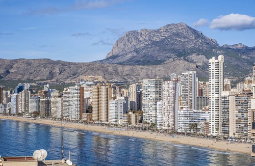 Benidorm Apartment | 50 m² Apartment ∙ 1 bedroom ∙ 4 guests