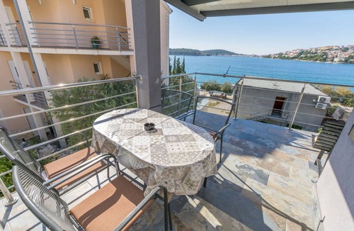 Rogoznica Apartment | 50 m² Apartment ∙ 1 bedroom ∙ 4 guests