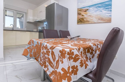 Rogoznica Apartment | 50 m² Apartment ∙ 1 bedroom ∙ 4 guests