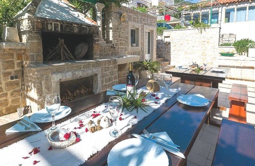 Bol Apartment | 50 m² Apartment ∙ 2 bedrooms ∙ 4 guests