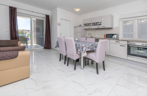 Rogoznica Apartment | 50 m² Apartment ∙ 2 bedrooms ∙ 5 guests