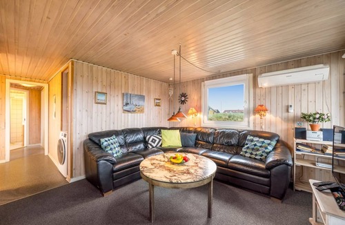 Bjerregard Strand House | 50 m² House ∙ 2 bedrooms ∙ 4 guests