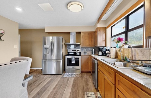 Northeast Heights House | 50% off ABQ foothills Hidden Gem