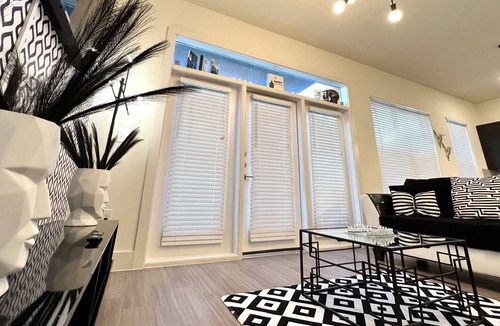 Fort Worth Apartment | 50 Shades of Style near Downtown Fort Worth