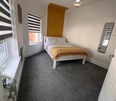 Burton on Trent Apartment | 50 Wood St