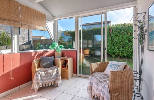 Saint-Michel-Chef-Chef House | 500 m from the beach, garden, 4 adults 1 child