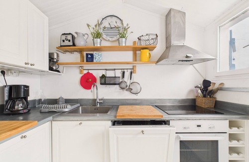 L'Epine House | 500 m from the beach, garden, house for 8