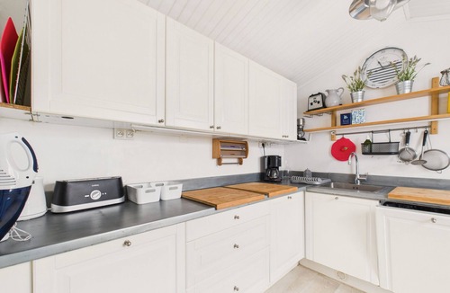 L'Epine House | 500 m from the beach, garden, house for 8